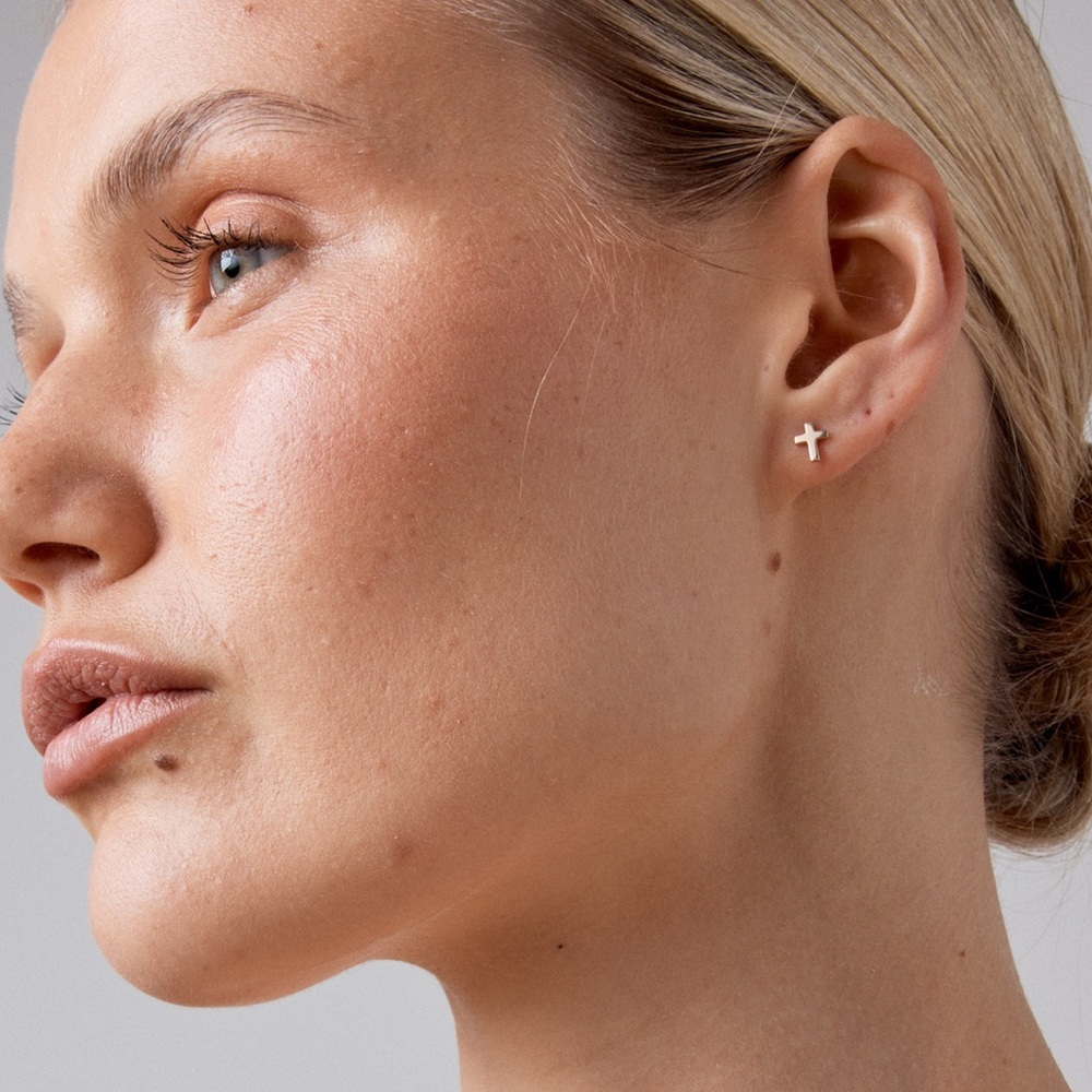 Cross Stud Earrings in 14K Yellow Gold